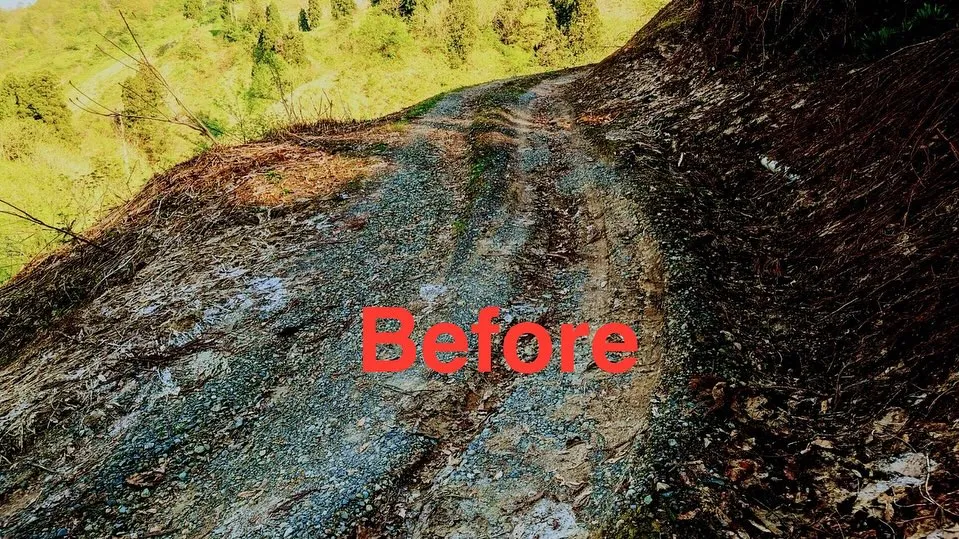 晴れ間を見て、山の道を直しました💦